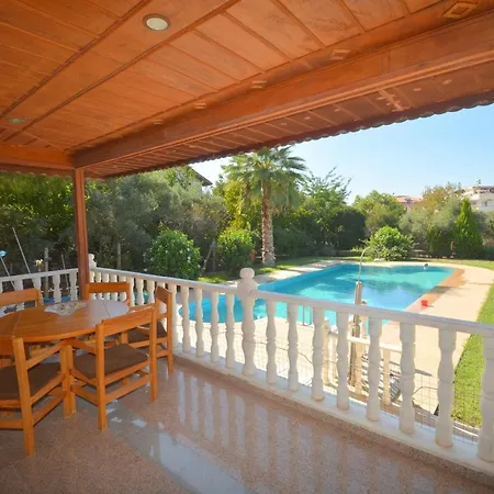 Bodrum 3 Bedroom Holiday Homes Сasa de vacaciones *